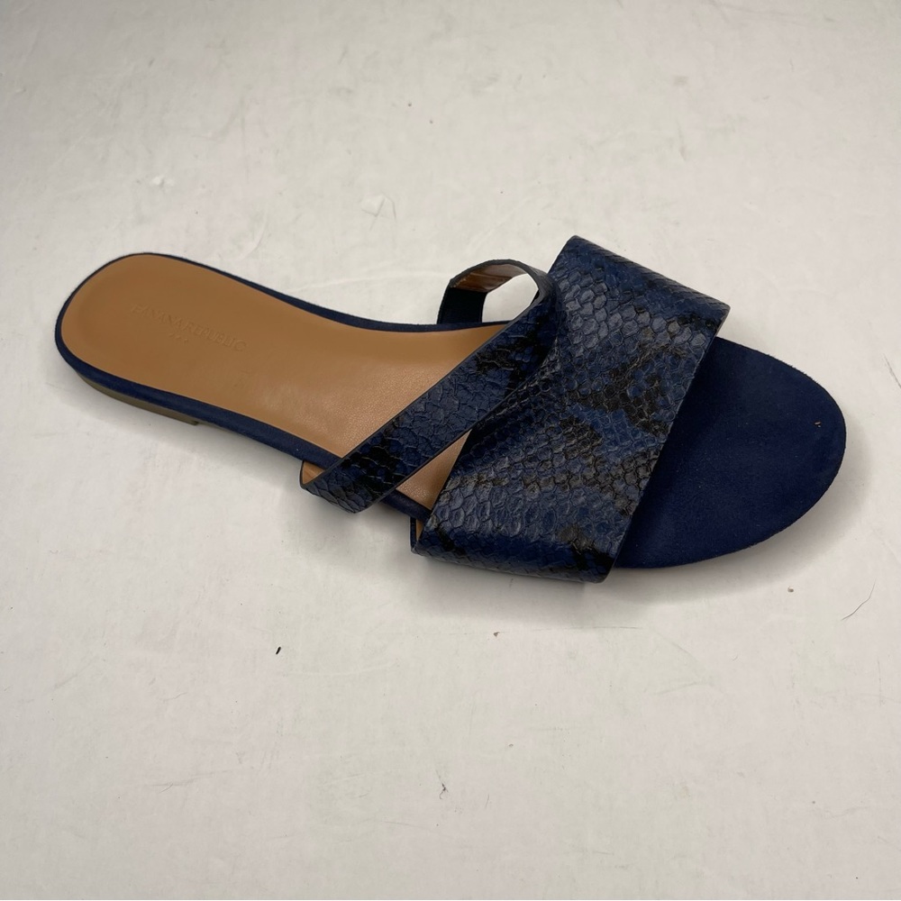 BANANA‎ REPUBLIC Double Strap Sandal Snake Print Leather Flat Slide Womens Sz 8